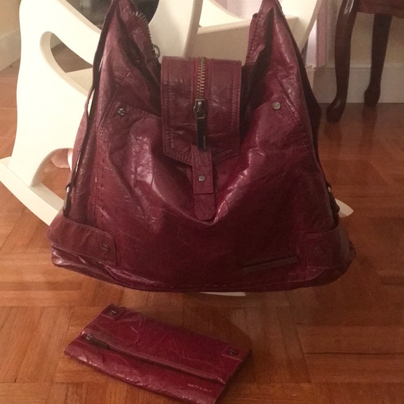 Handbag - Picture 2 of 4